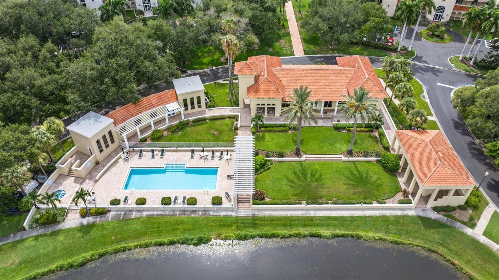 Condominium at 4737 DOLPHIN CAY LN S #401, ST PETERSBURG, photo 37 of 50
