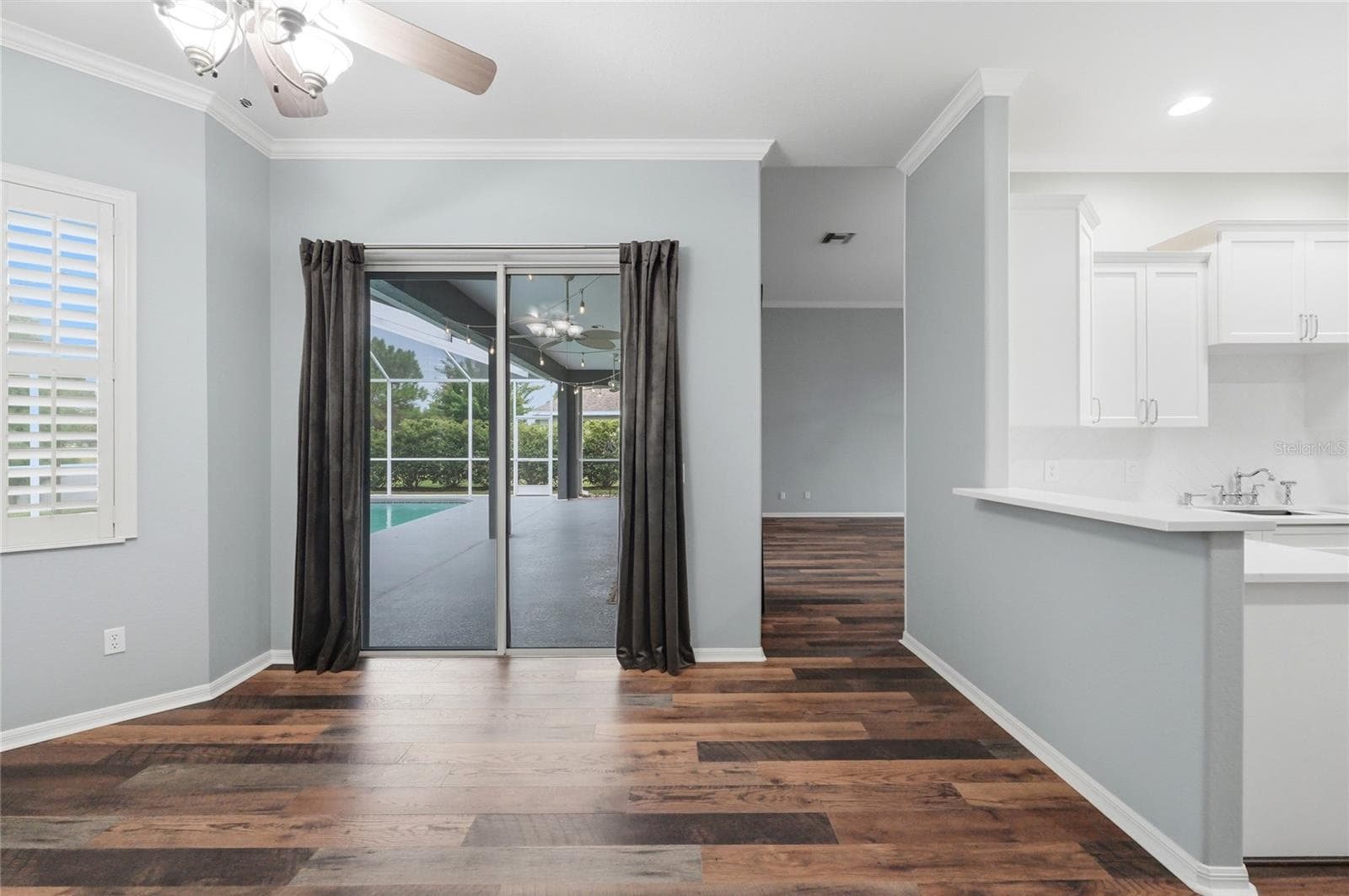 Dinette with Pool Access - 4040 PALMA CEIA CIR, WINTER HAVEN