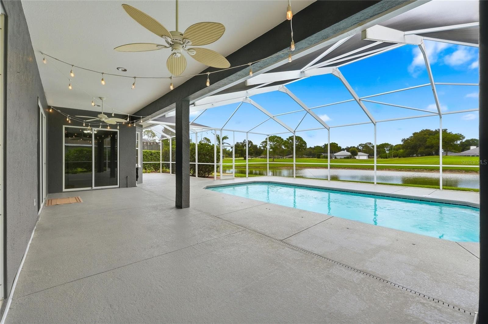 Lanai Fans & String Lights on Remote - 4040 PALMA CEIA CIR, WINTER HAVEN