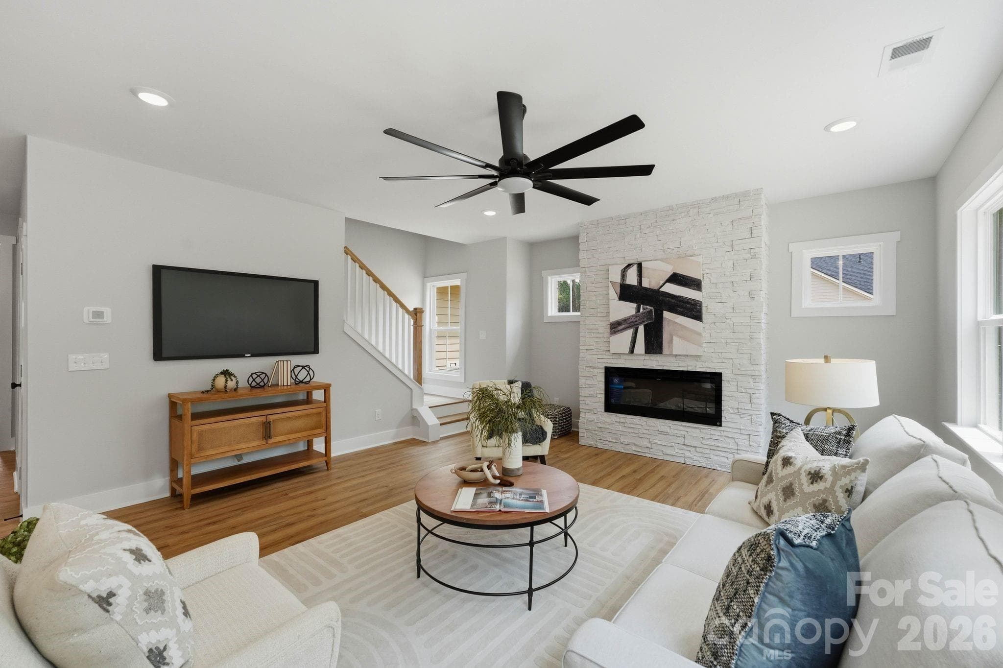 Single Family Residence at Monroe, photo 17 of 45