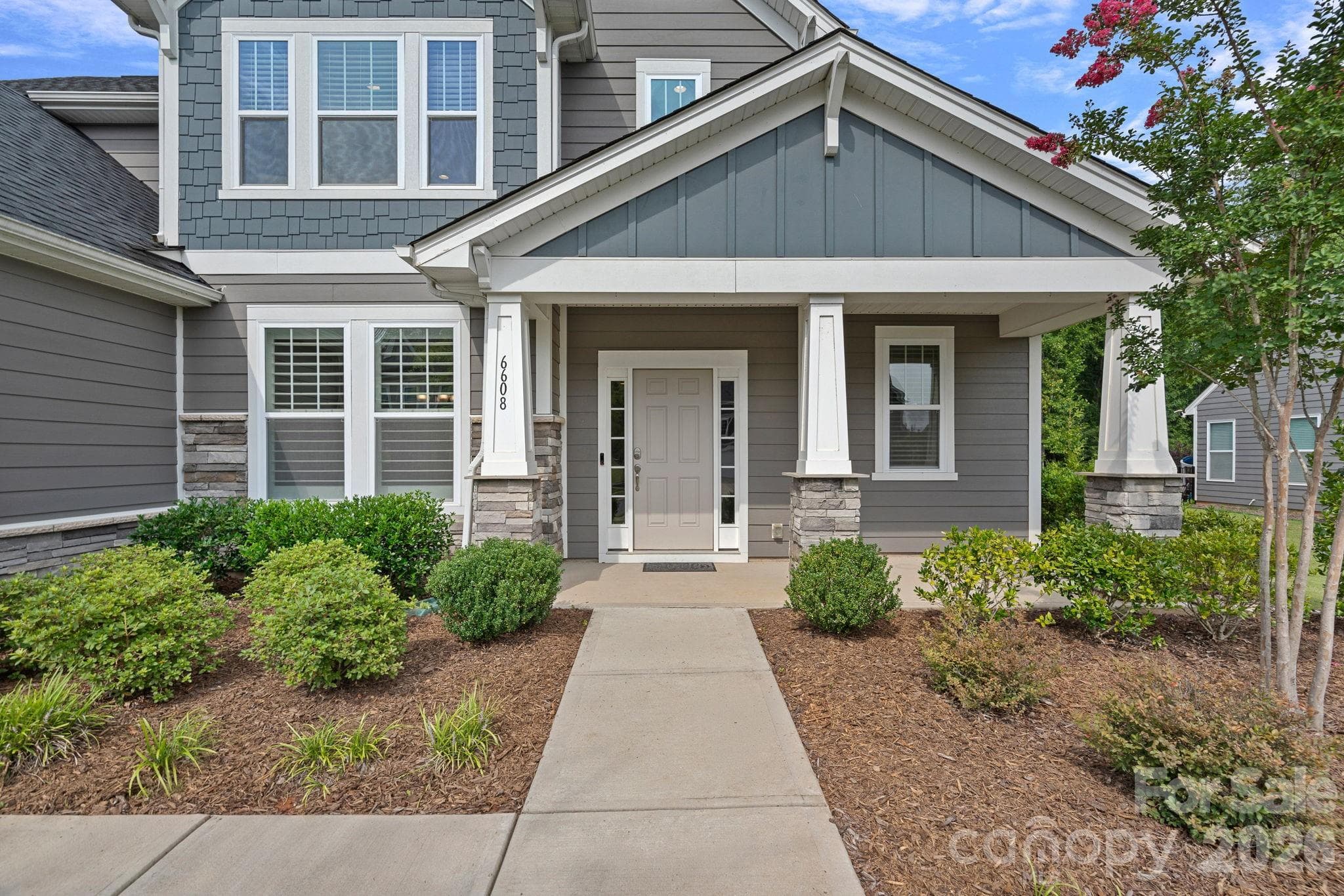 Single Family Residence at 6608 Jepson Court, Charlotte, photo 3 of 36