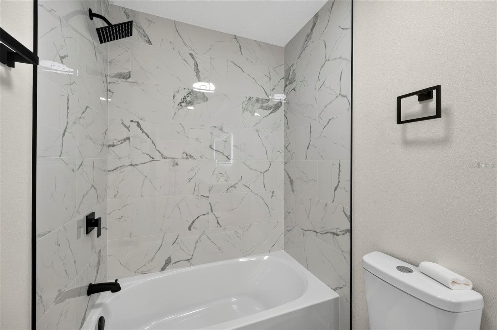 Bathroom 2 - 647 BONNIE BLVD, PALM HARBOR