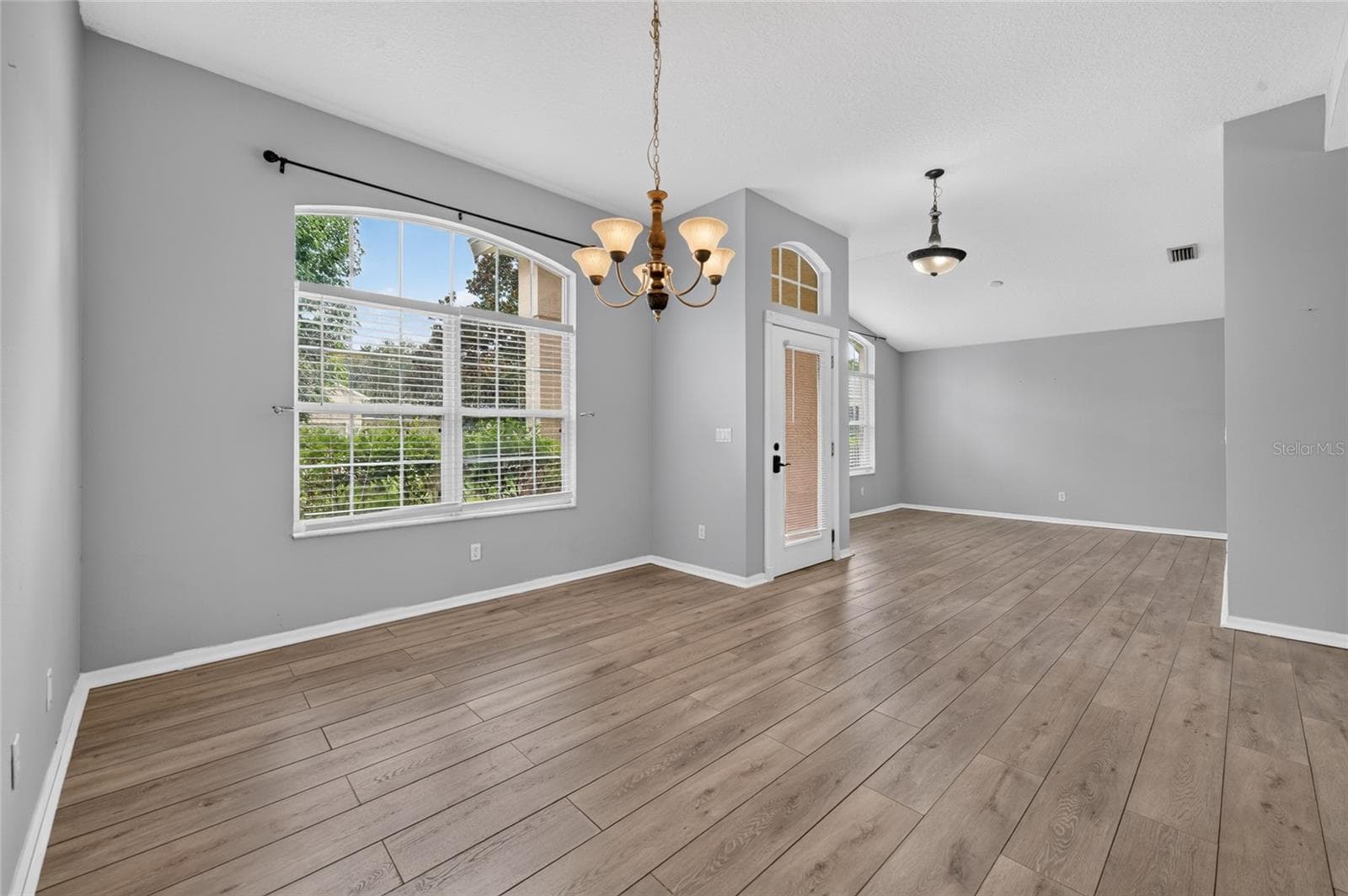 Single Family Residence at 8 BLACK WATER WAY, ORMOND BEACH, photo 4 of 25