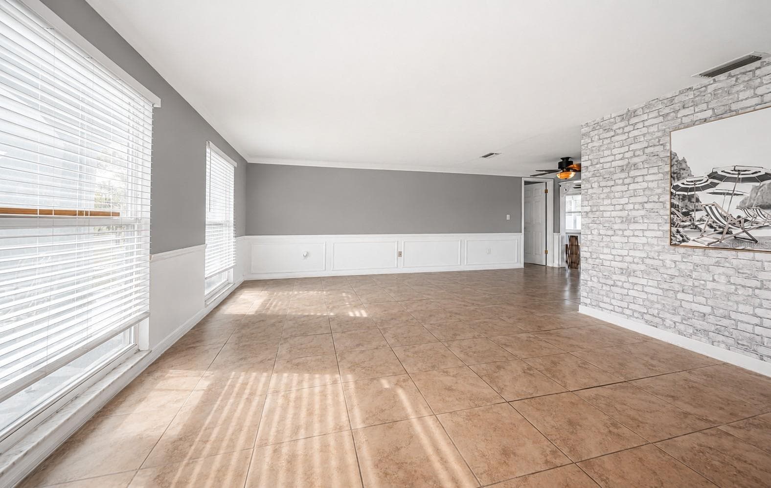 Living Room - 3627 GRAYTON DR, NEW PORT RICHEY