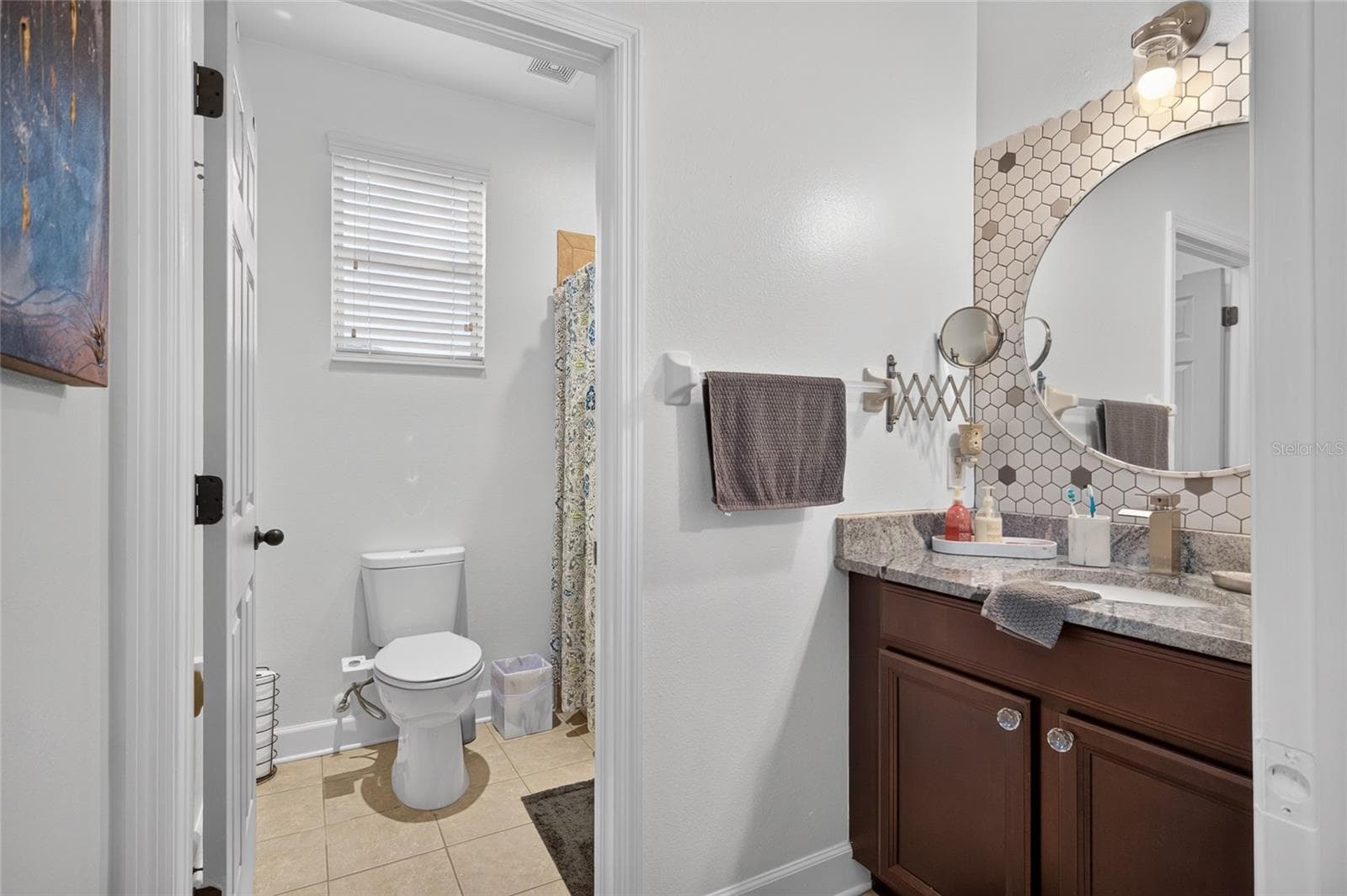 Guest Bath - 6144 CLIFF HOUSE LN, RIVERVIEW