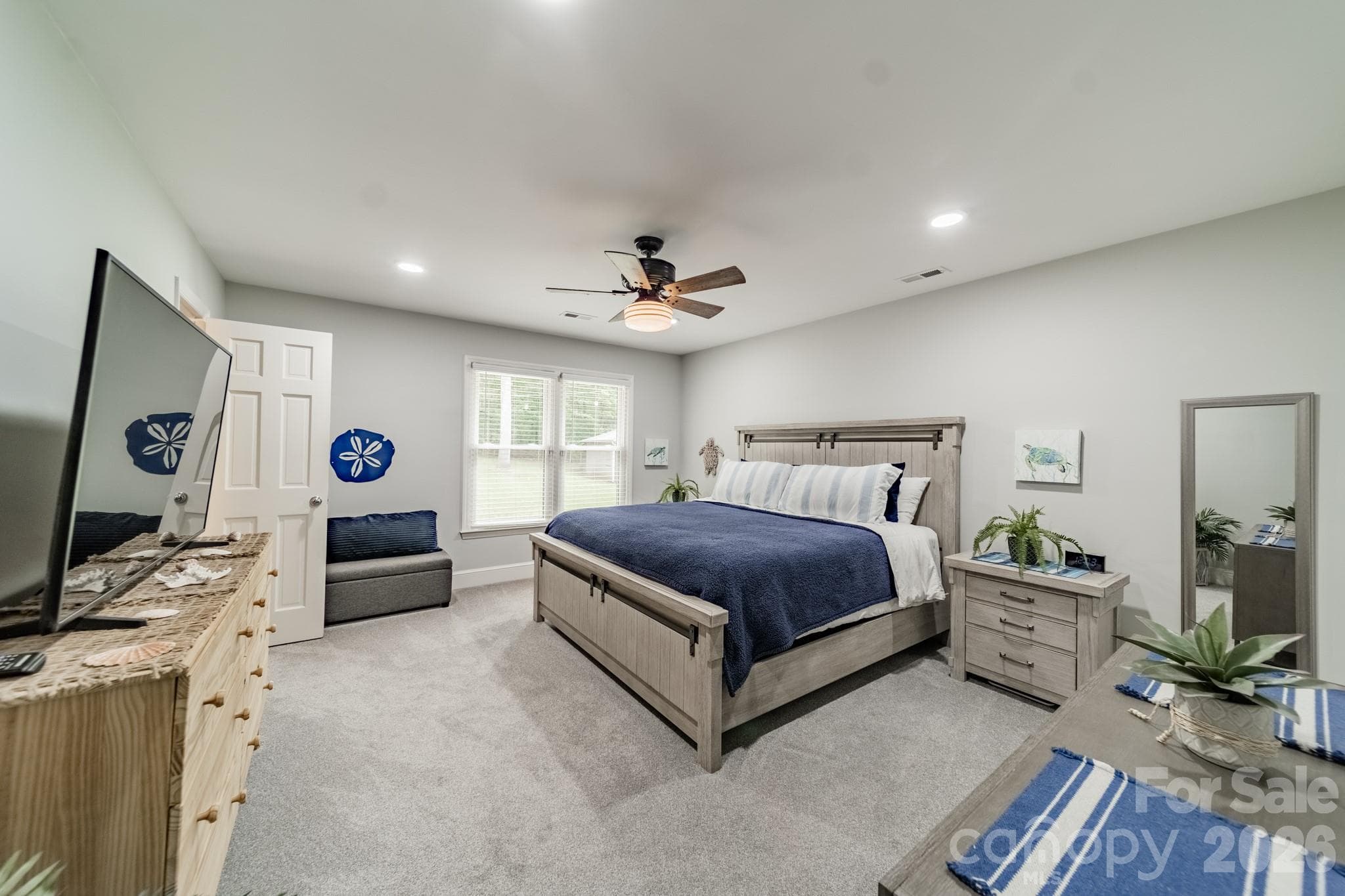 Single Family Residence at 7400 Sample Road, Huntersville, photo 26 of 37