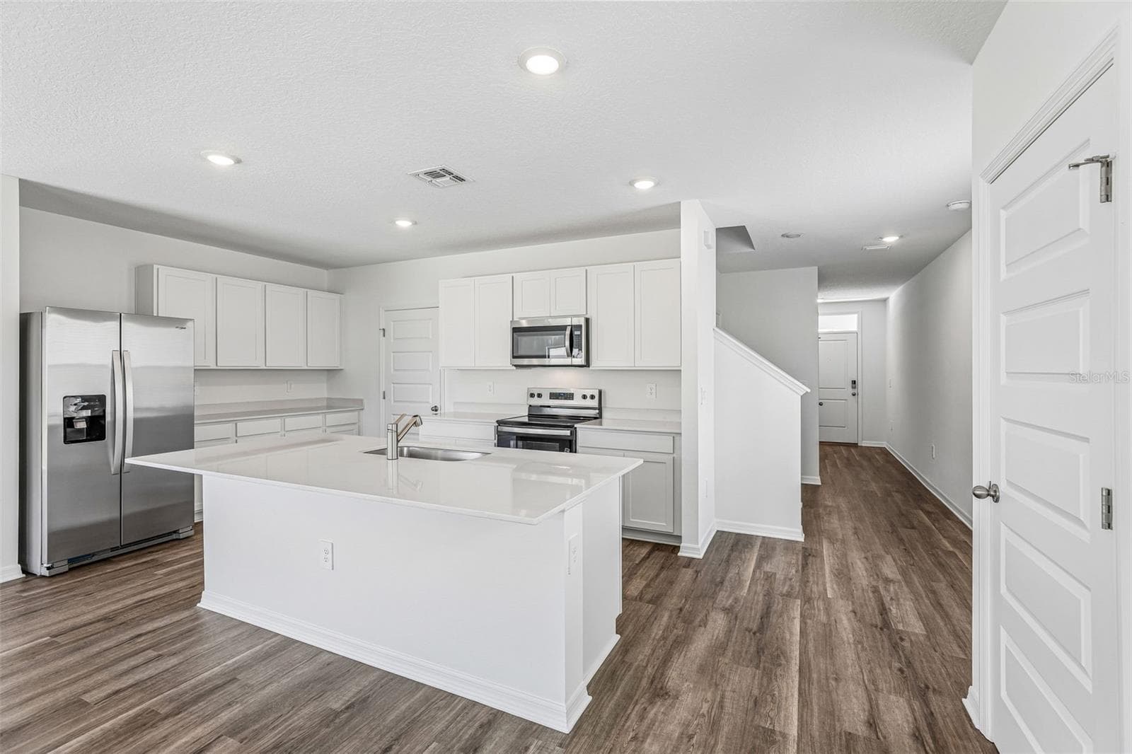 Single Family Residence at 4007 LIMEKLIN LOOP, DAVENPORT, photo 7 of 35