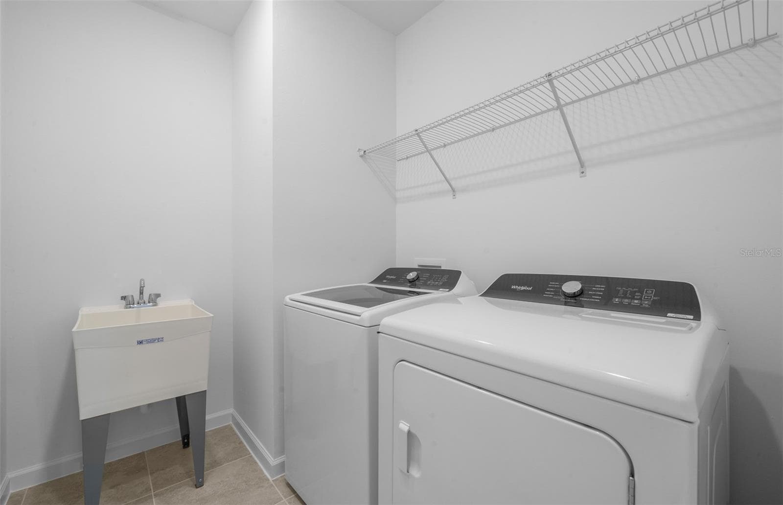 Daylen floorplan, homes may vary. - 813 BALLEBY TRL, BRADENTON