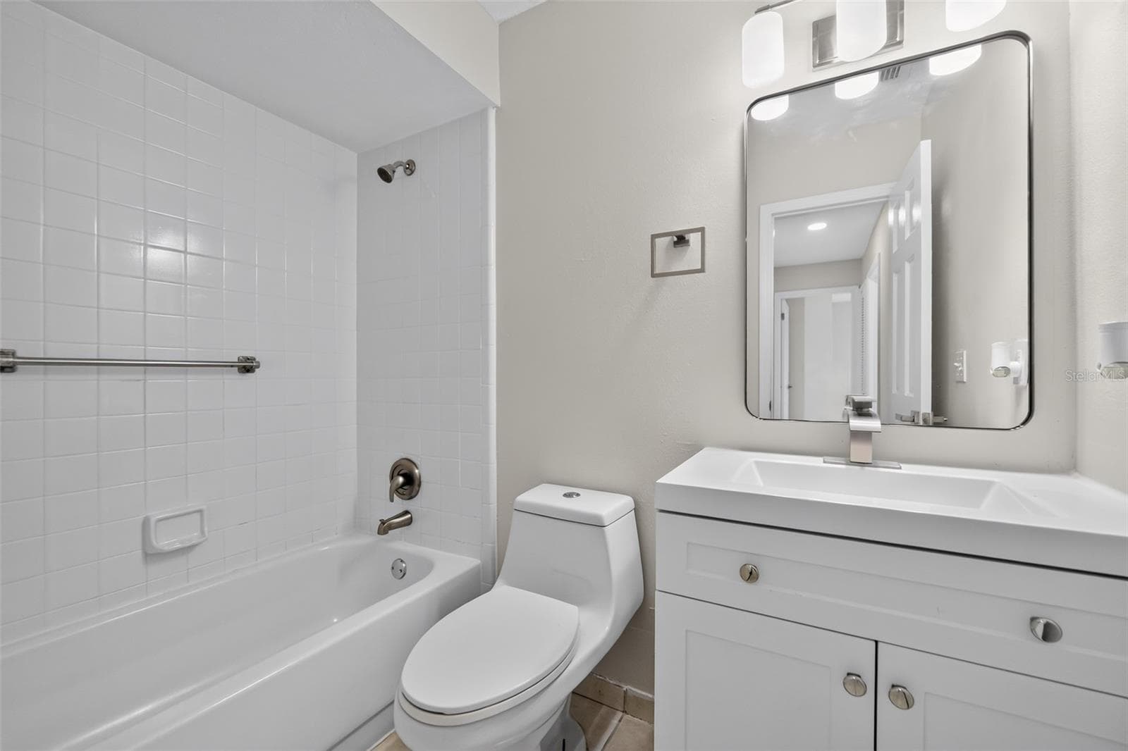 Single Family Residence at 1224 ANDES DR, WINTER SPRINGS, photo 12 of 15