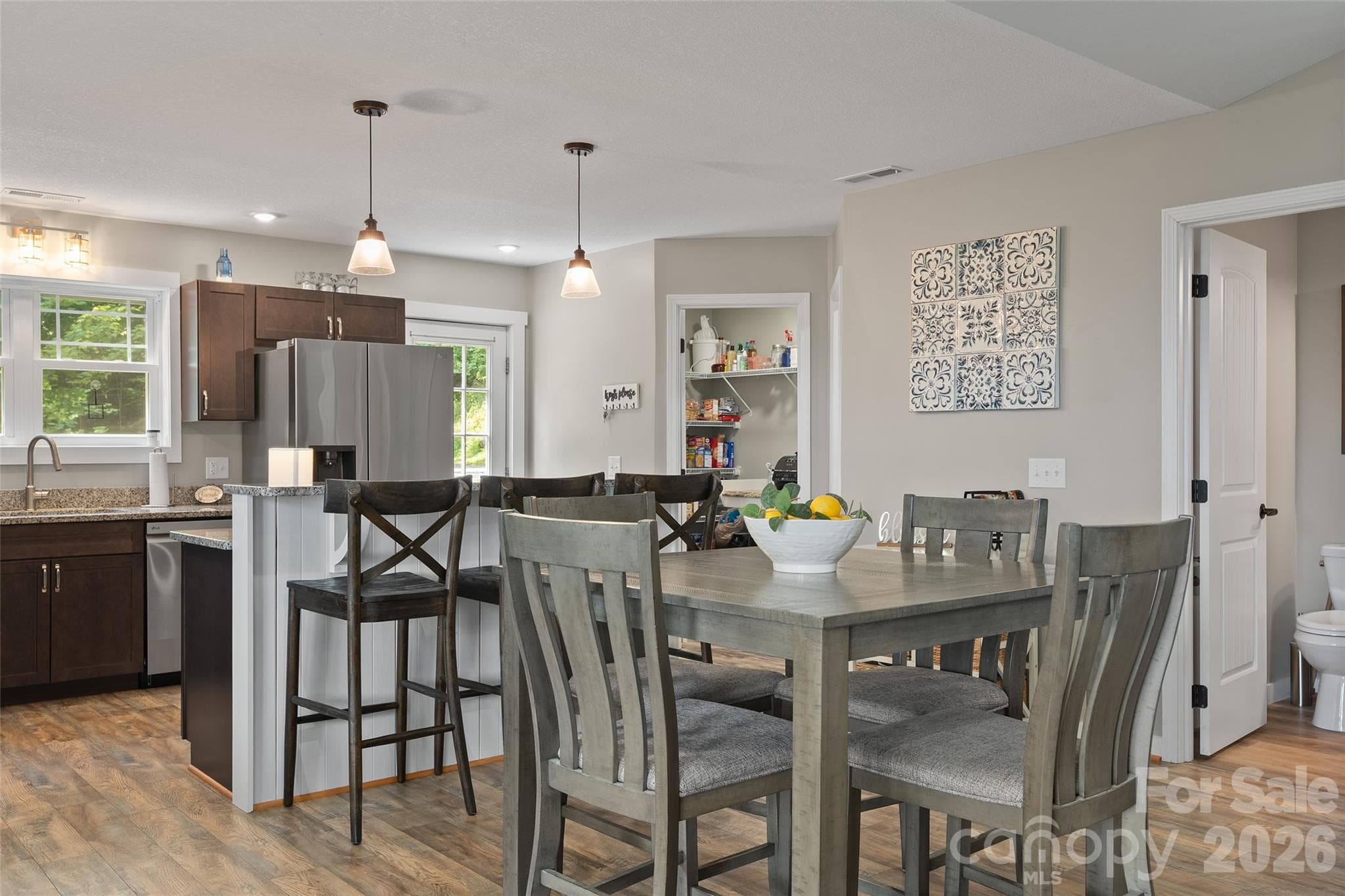 Single Family Residence at 297 Triple Creek Drive, Clyde, photo 12 of 39