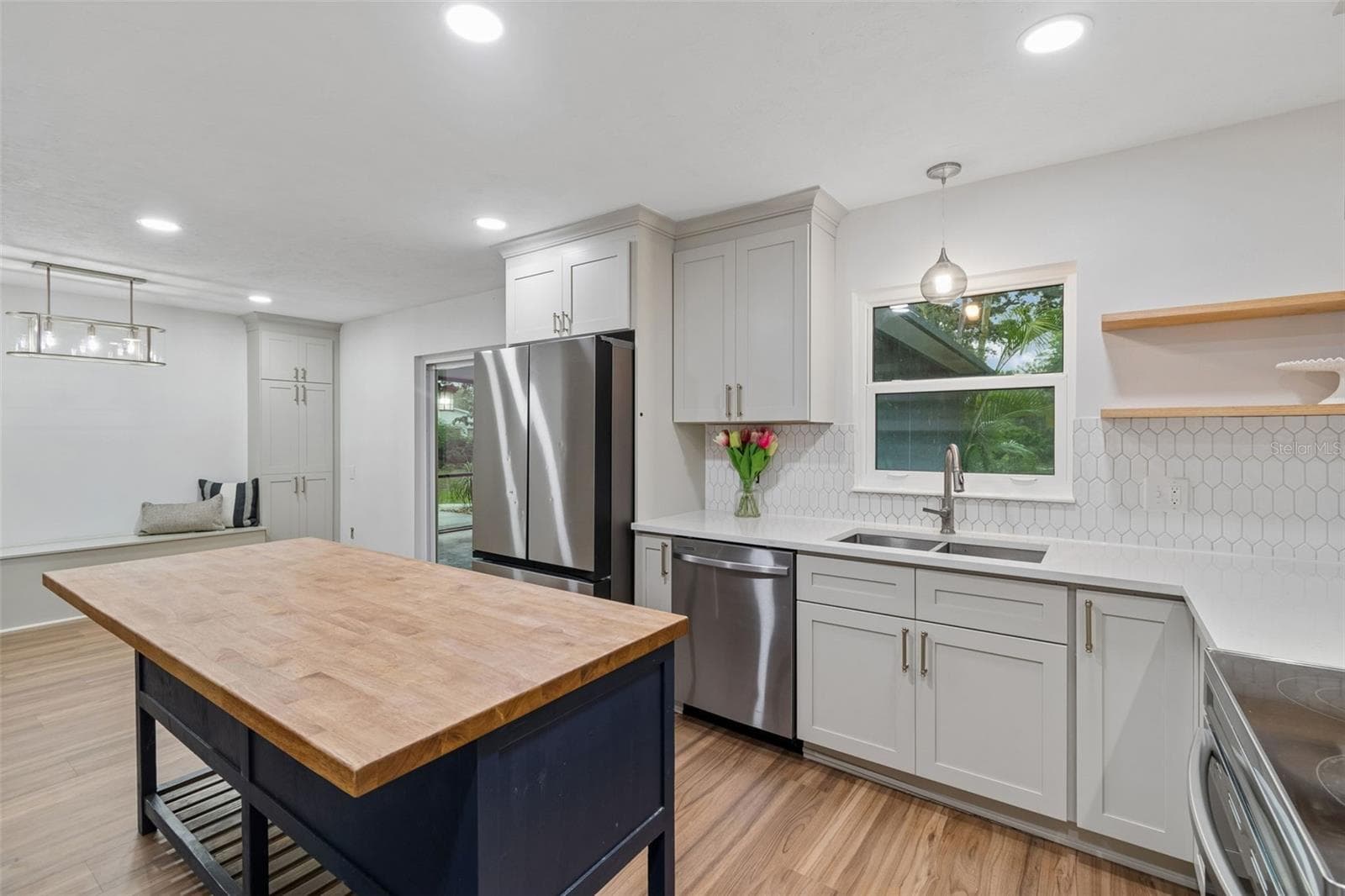 Single Family Residence at 6214 15TH AVE S, TAMPA, photo 12 of 82