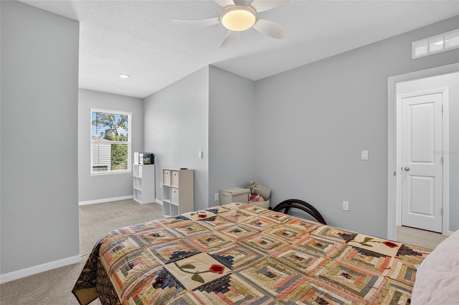 Townhouse at 5055 CAPTAIN DAVIS DR, WIMAUMA, photo 32 of 63