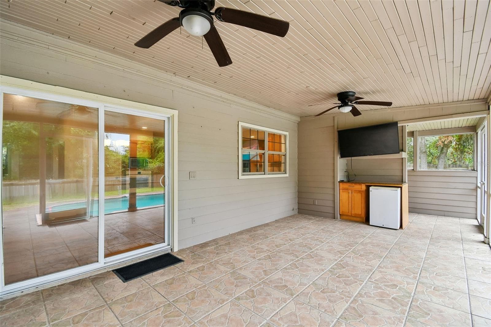 Enclosed Lanai - 755 KEENELAND PIKE, LAKE MARY