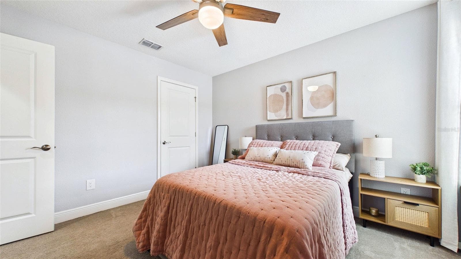 Townhouse at 14140 DAMSELFLY DR, TAMPA, photo 33 of 61