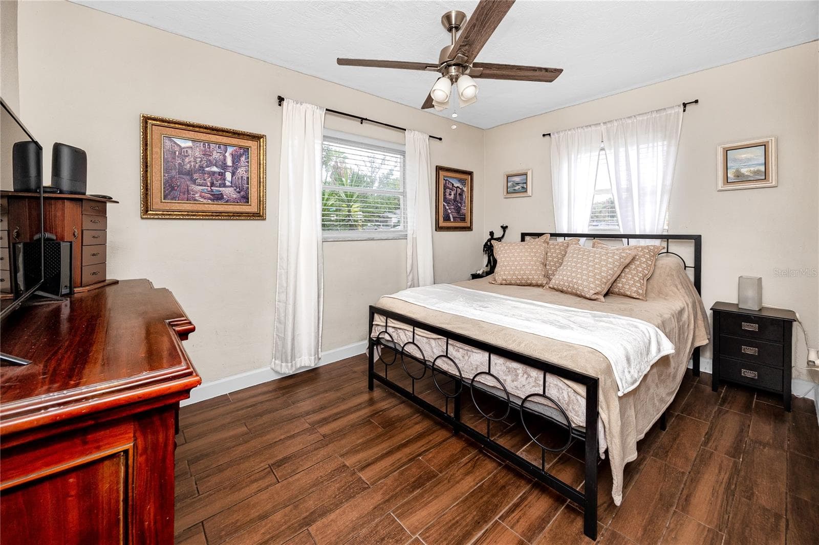 Single Family Residence at 755 43RD ST N, ST PETERSBURG, photo 18 of 44