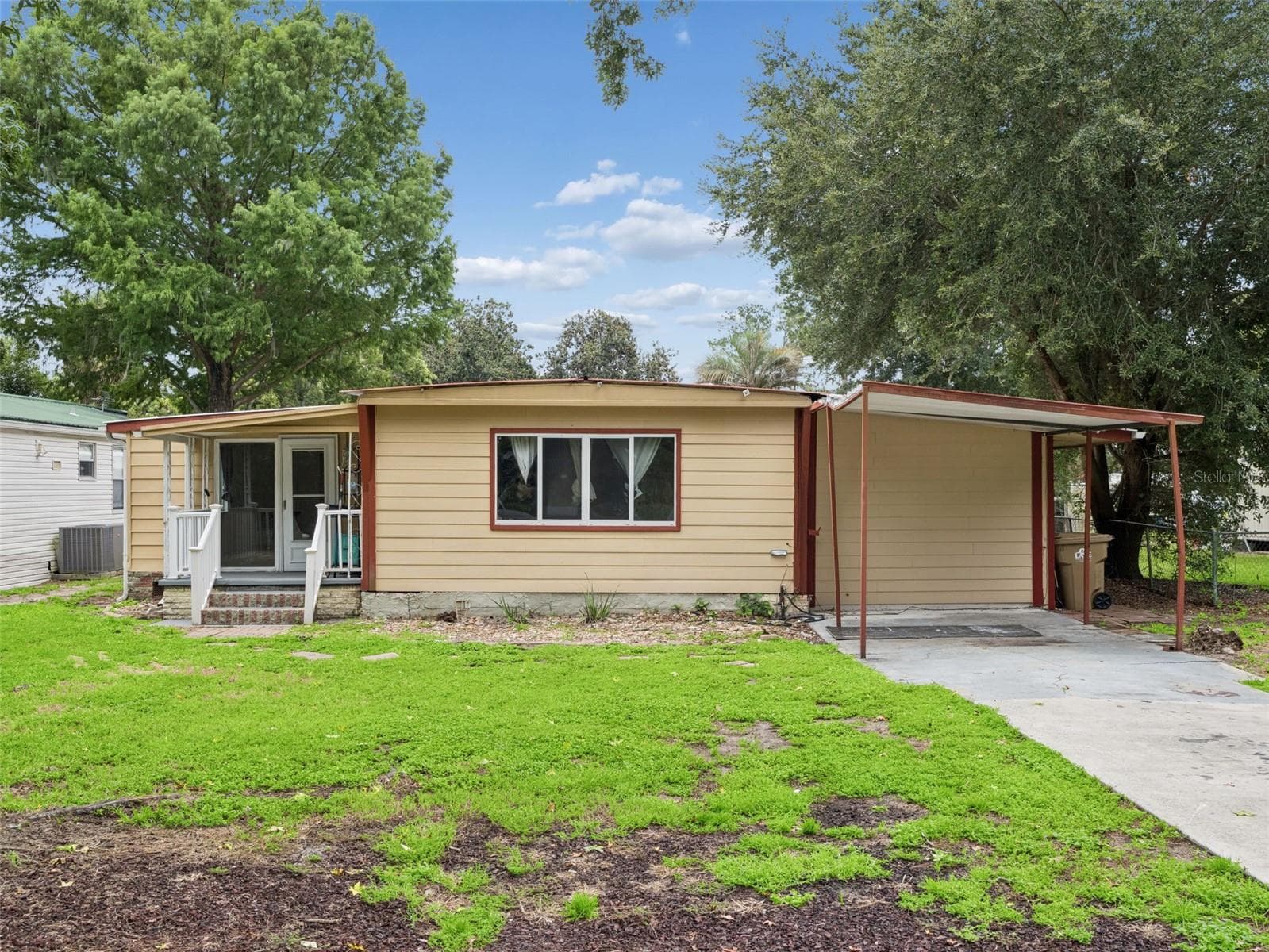 13602 PALM DR