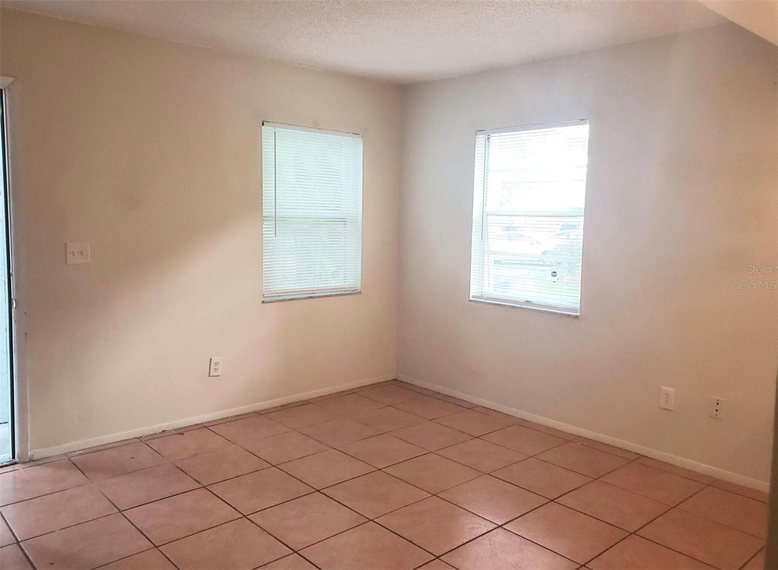 Condominium at 7100 WATERSIDE DR, TAMPA, photo 6 of 13