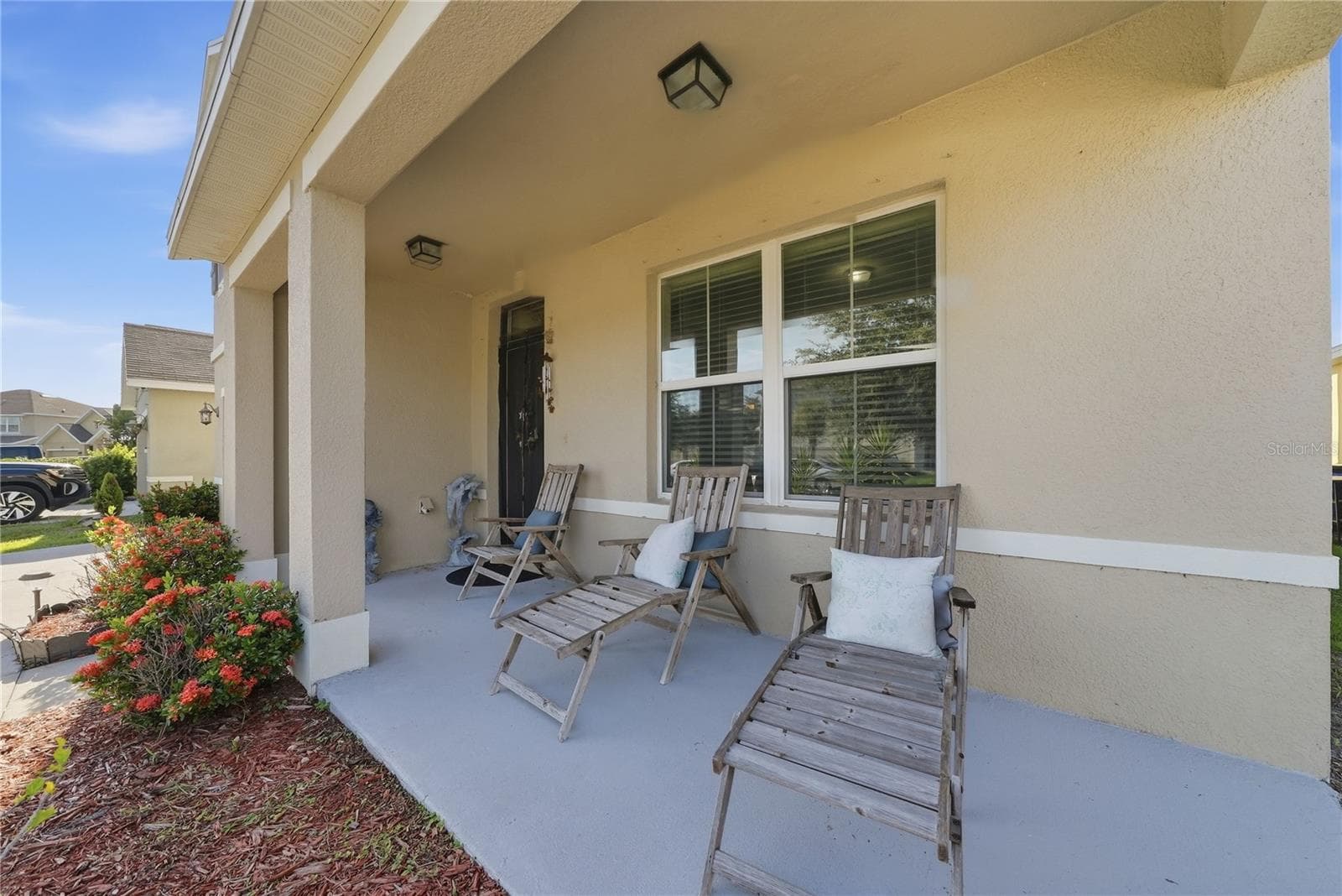 Single Family Residence at 8128 HARWICH PORT LN, GIBSONTON, photo 4 of 40