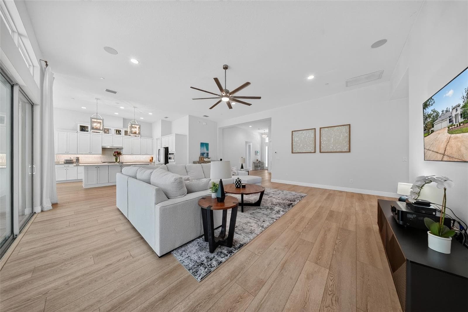 Single Family Residence at 2304 CLEMENT RD, LUTZ, photo 11 of 67