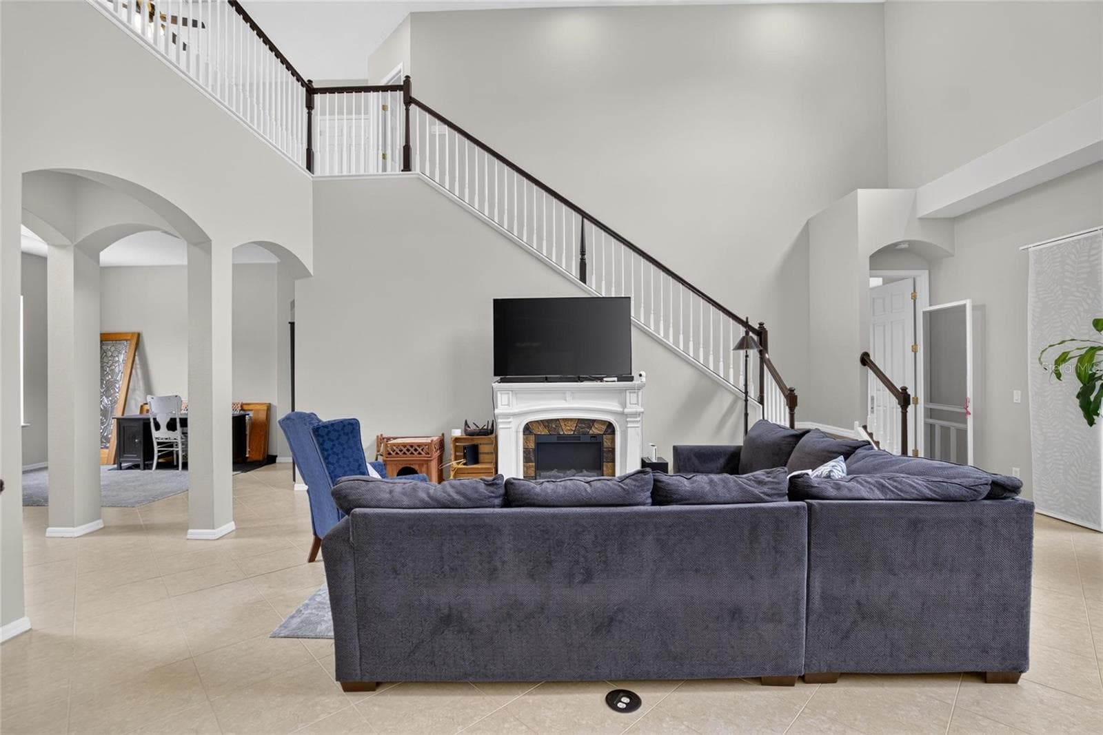 Single Family Residence at 10103 DEERCLIFF DR, TAMPA, photo 20 of 94