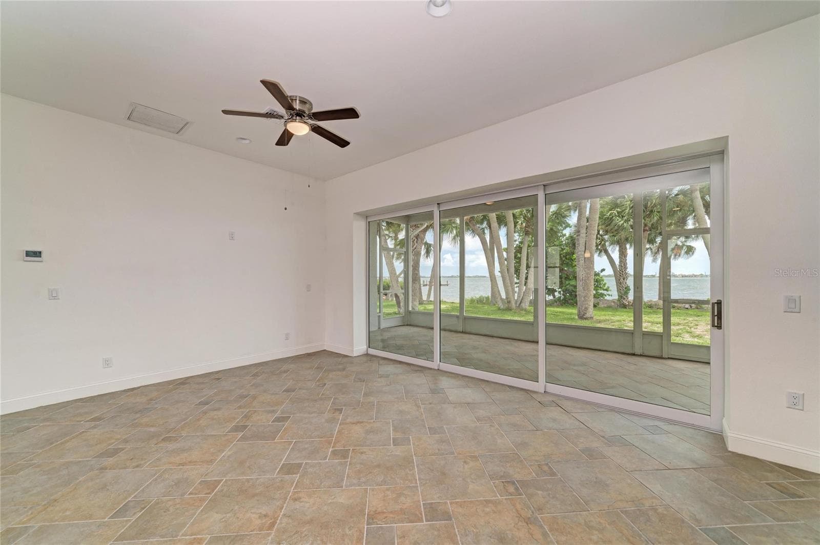 Single Family Residence at 211 BAHIA VISTA DR, ENGLEWOOD, photo 11 of 57