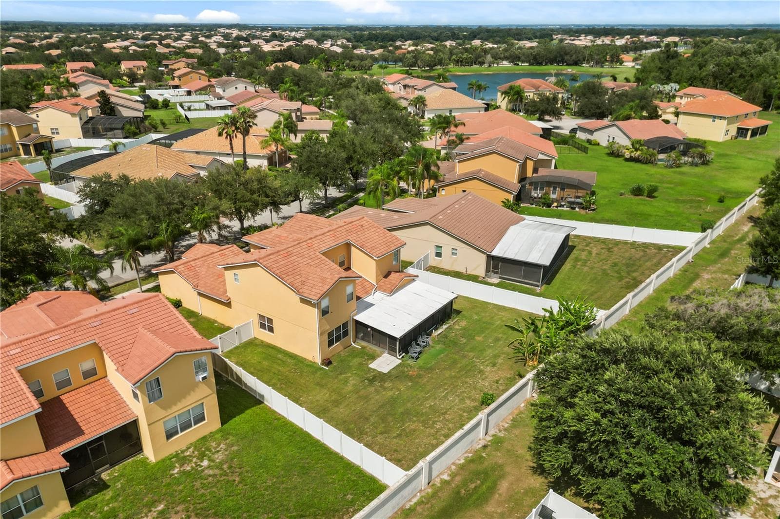 Single Family Residence at 3827 GOLDEN KNOT DR, KISSIMMEE, photo 8 of 80