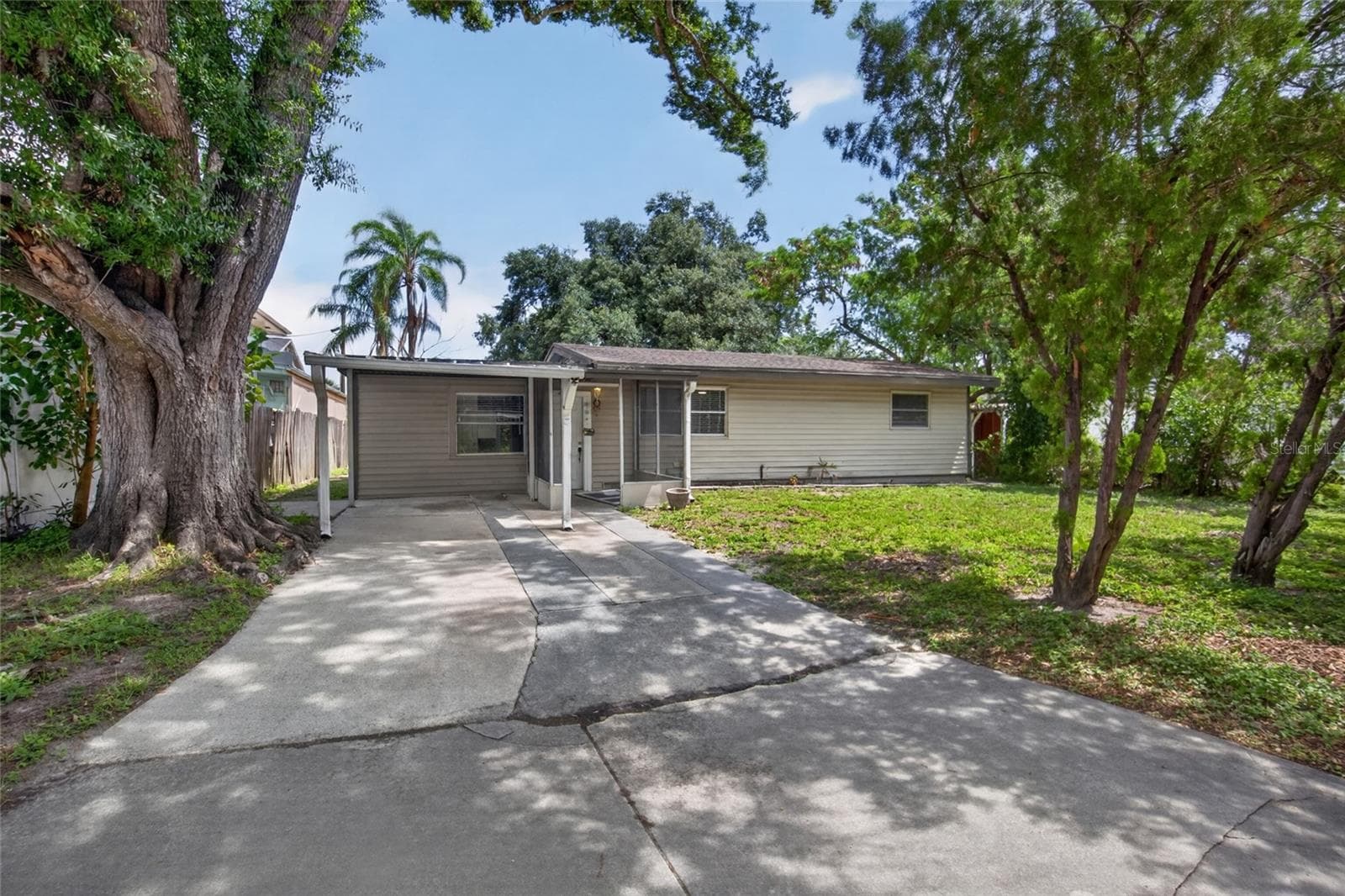 Single Family Residence at 3615 W ROGERS AVE, TAMPA, photo 3 of 28