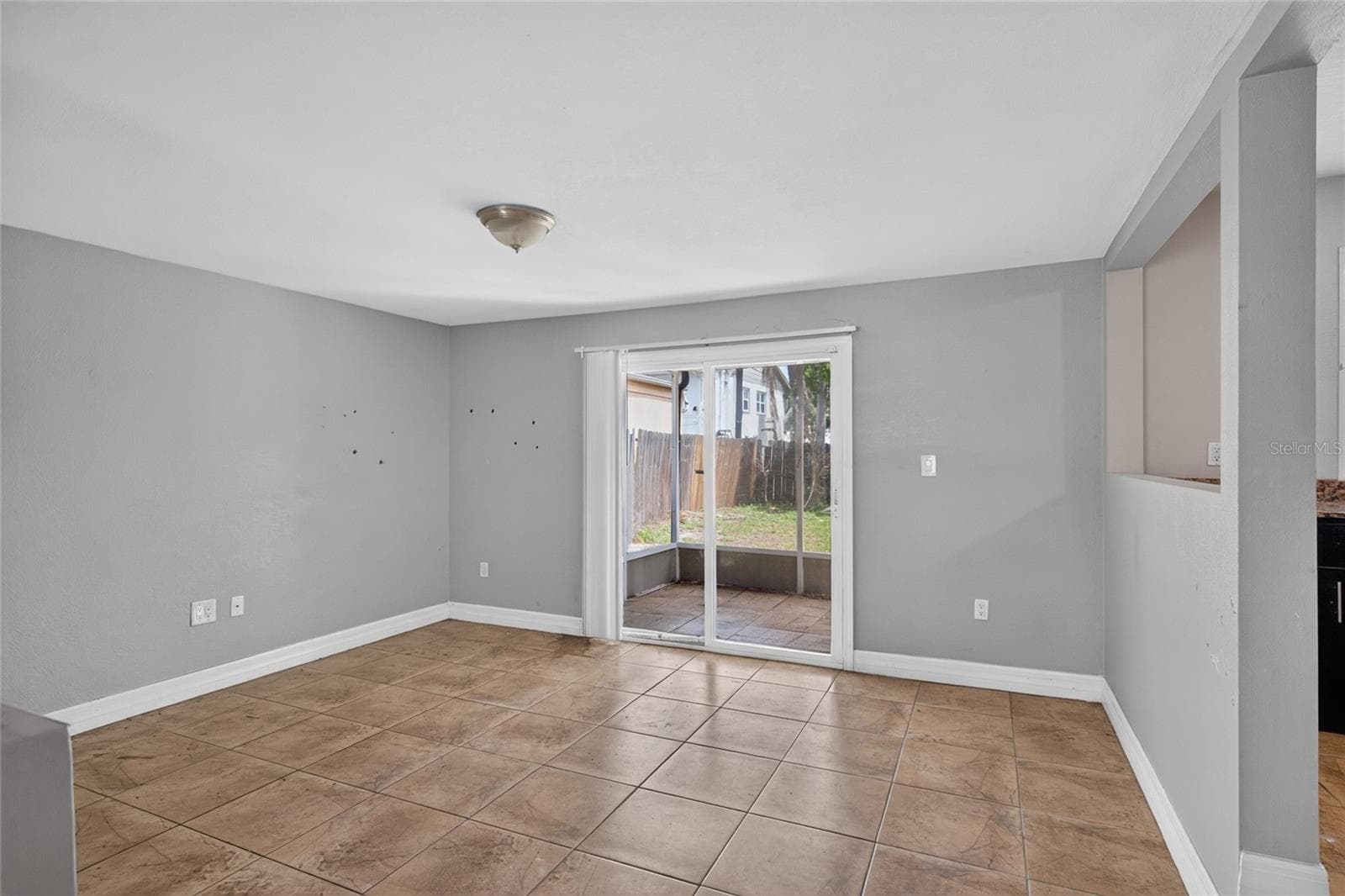 Single Family Residence at 3615 W ROGERS AVE, TAMPA, photo 8 of 28