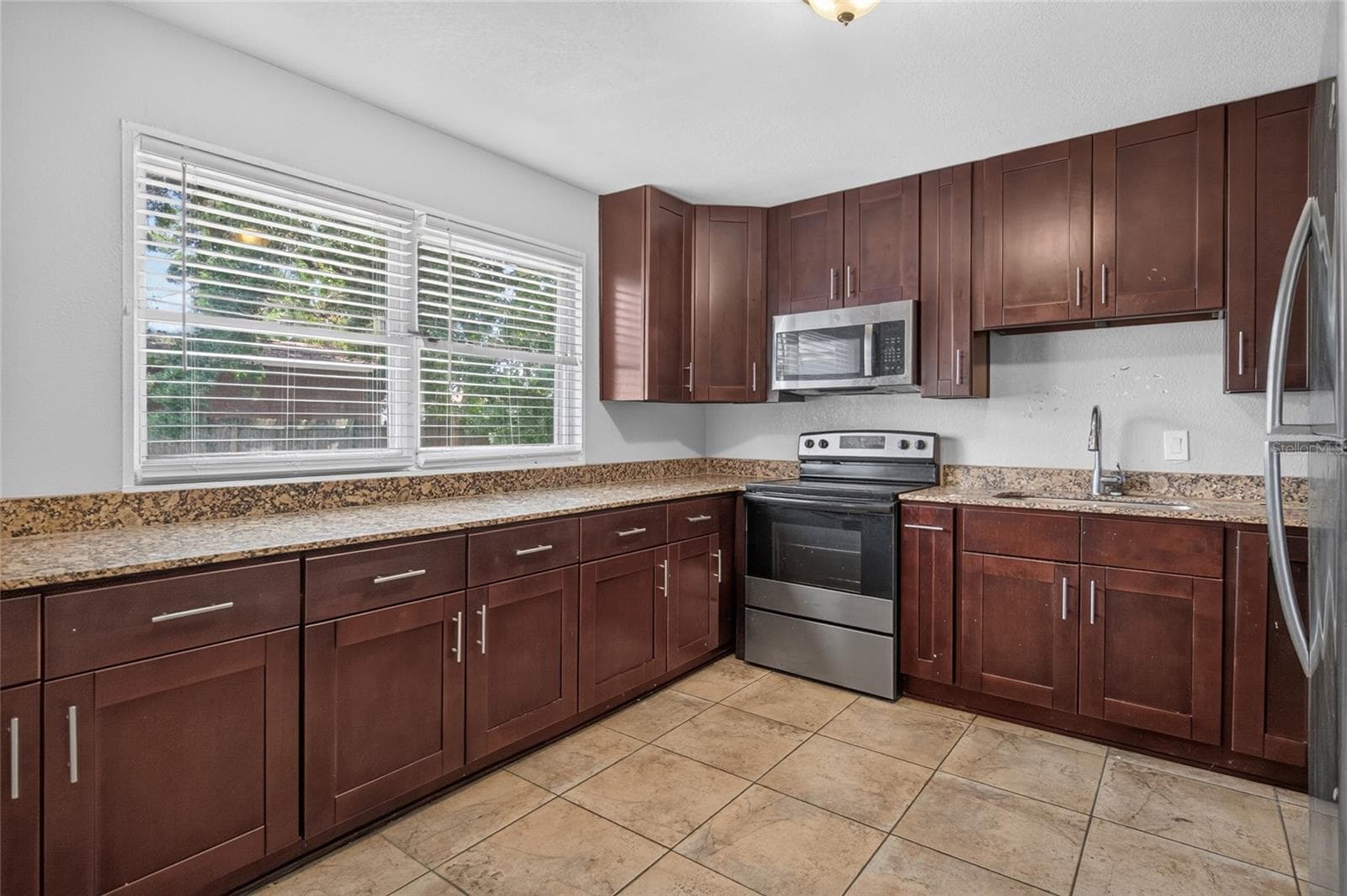Single Family Residence at 3615 W ROGERS AVE, TAMPA, photo 11 of 28