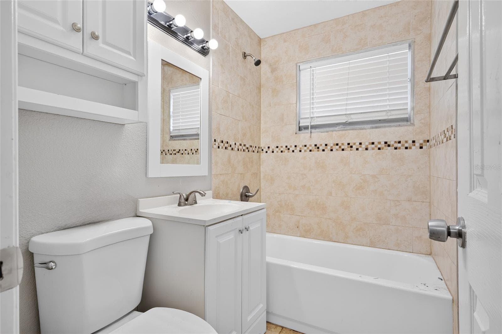 Single Family Residence at 3615 W ROGERS AVE, TAMPA, photo 18 of 28