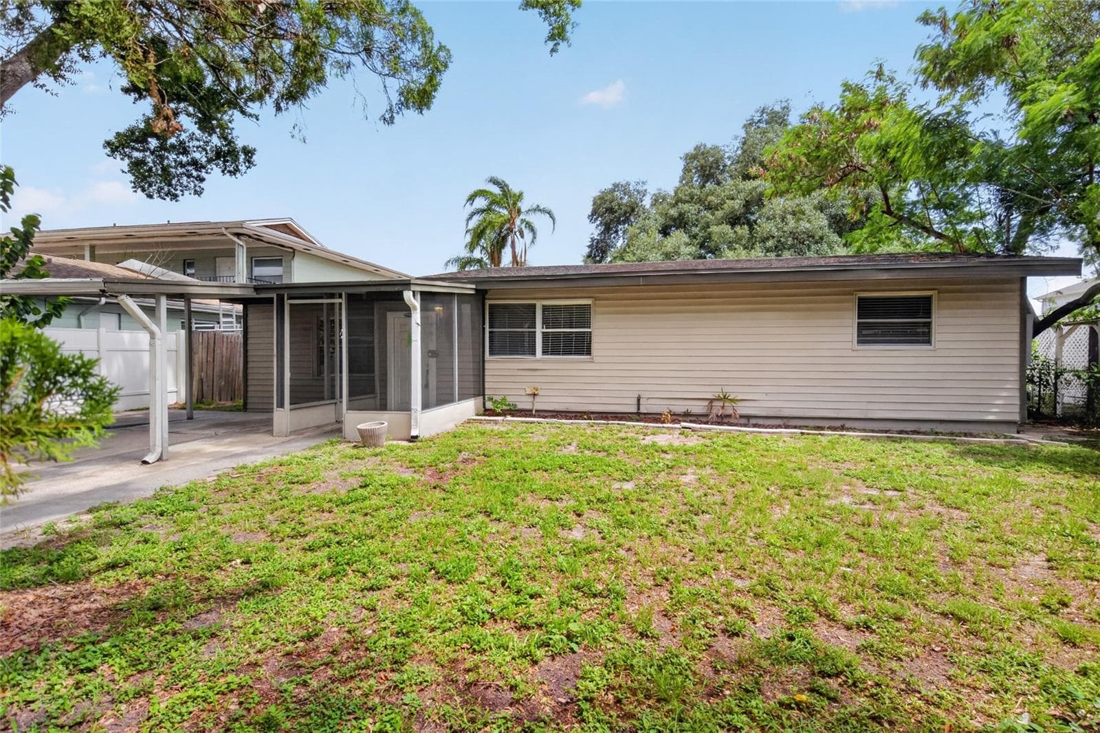 Single Family Residence at 3615 W ROGERS AVE, TAMPA, photo 26 of 28
