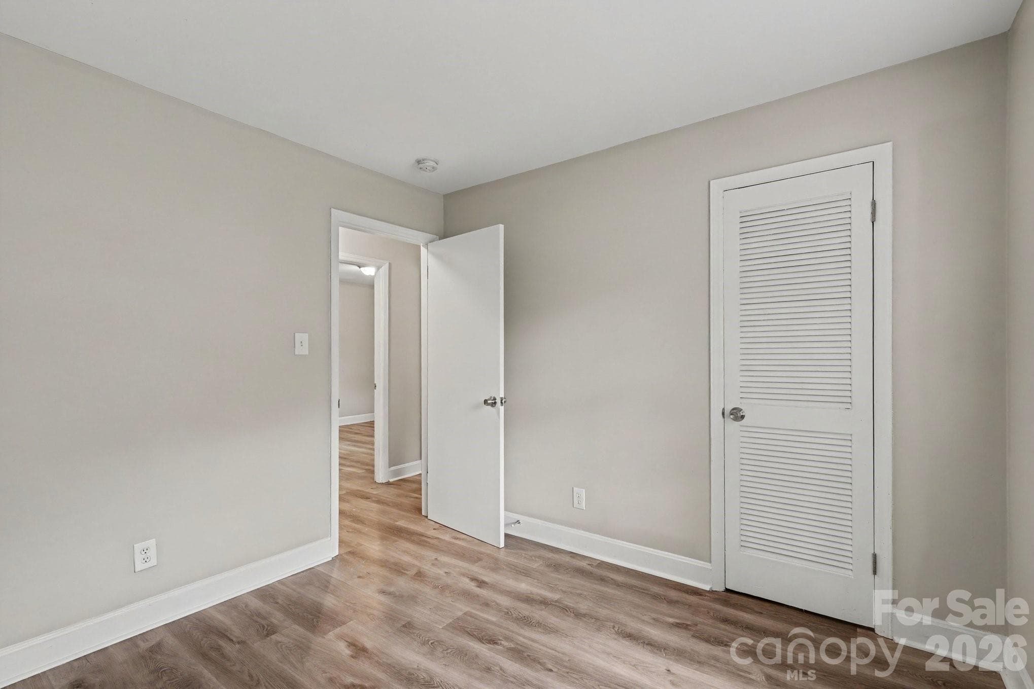 Single Family Residence at 6601 Lynfield Drive, Charlotte, photo 14 of 19