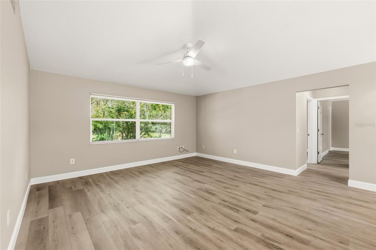 Single Family Residence at 2209 TROPICAIRE BLVD, NORTH PORT, photo 23 of 69