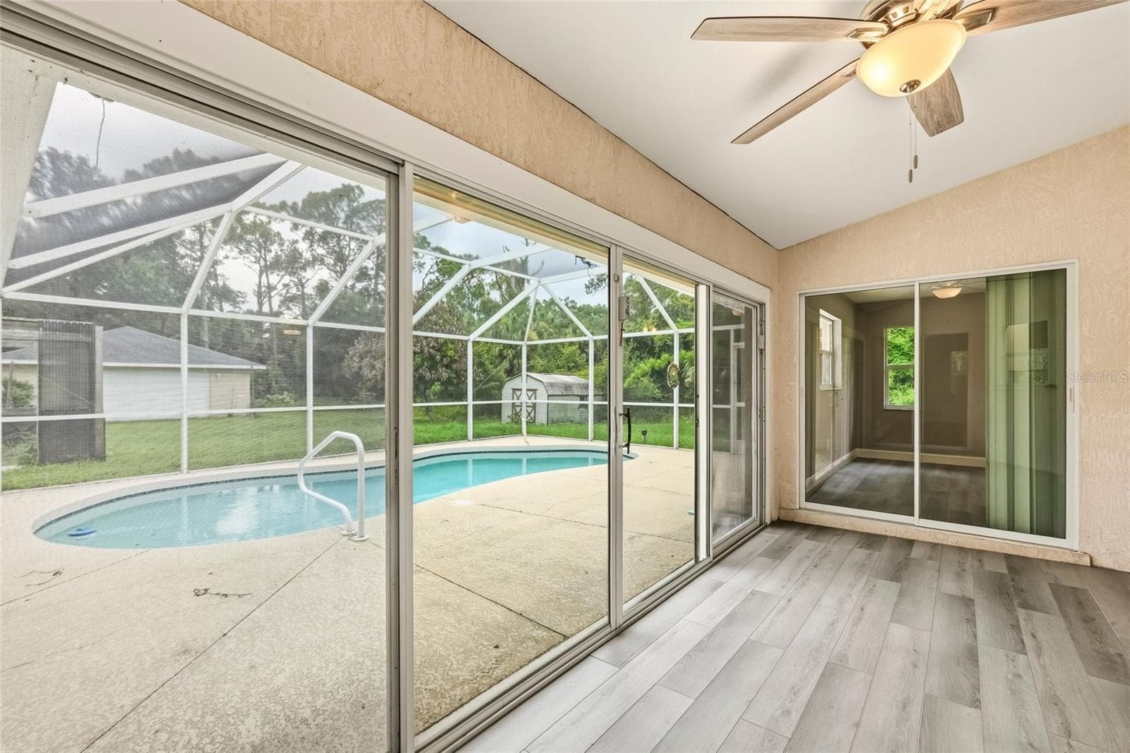 Single Family Residence at 2209 TROPICAIRE BLVD, NORTH PORT, photo 33 of 69