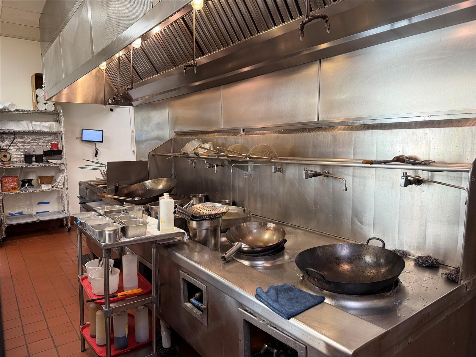 Restaurant at 12141 S ORANGE BLOSSOM TRL, ORLANDO, photo 4 of 25