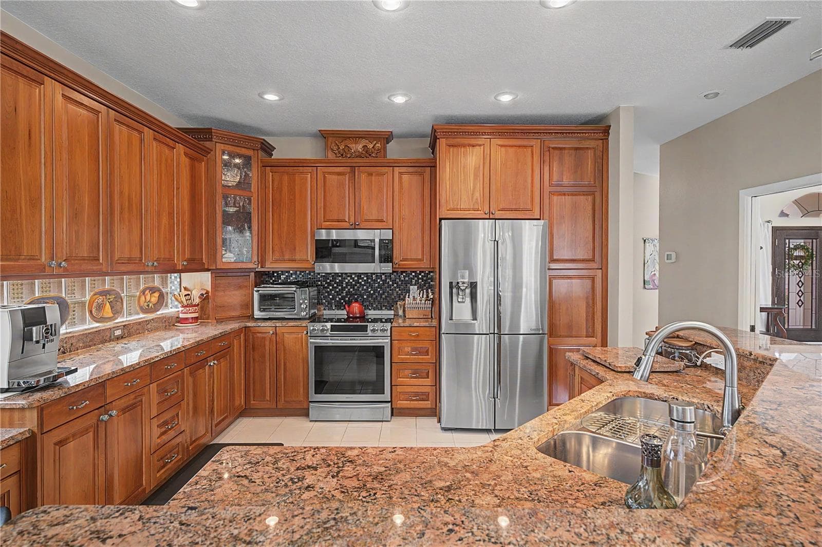 Single Family Residence at 2093 SWAN LN, PALM HARBOR, photo 13 of 55