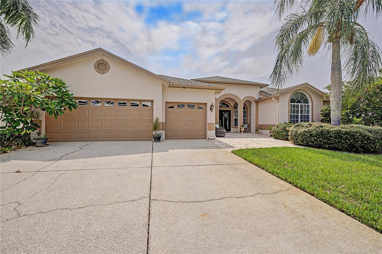 Single Family Residence at 2093 SWAN LN, PALM HARBOR, photo 46 of 55