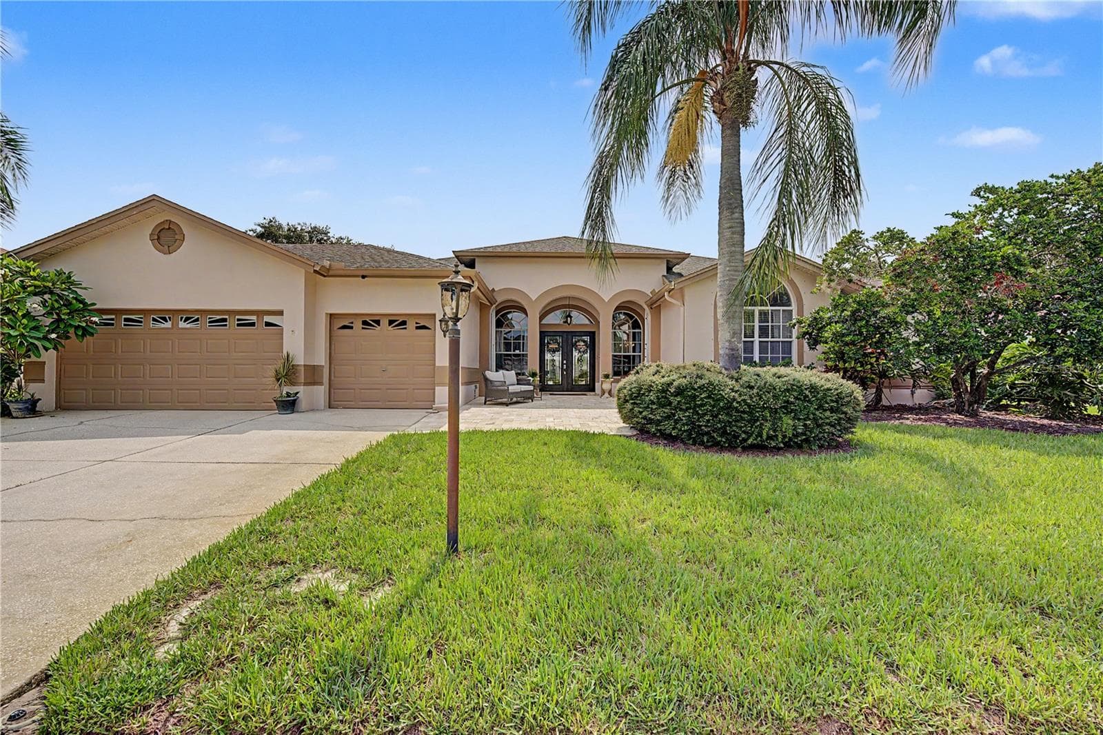 Single Family Residence at 2093 SWAN LN, PALM HARBOR, photo 47 of 55