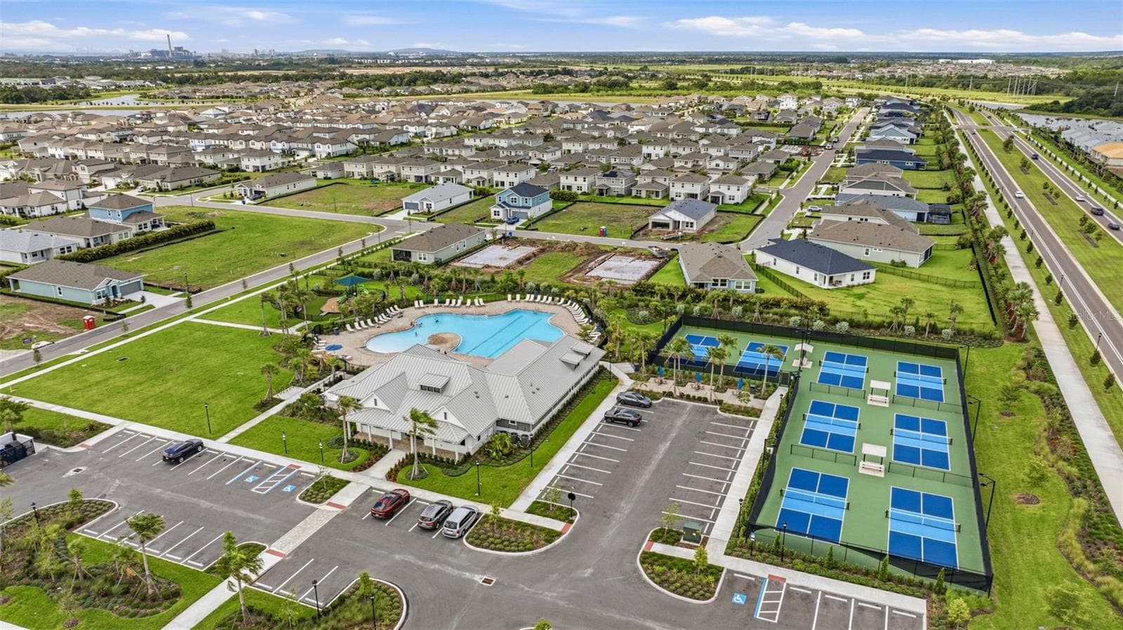 Single Family Residence at 5254 WOLF CREEK DR, APOLLO BEACH, photo 57 of 75