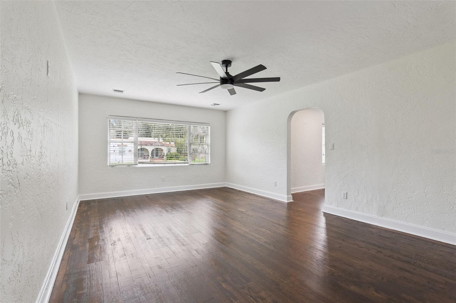 Single Family Residence at 207 S SUMMERLIN AVE, SANFORD, photo 10 of 50