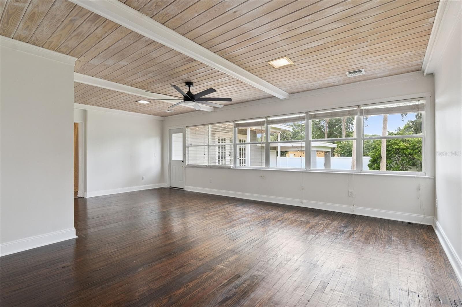 Single Family Residence at 207 S SUMMERLIN AVE, SANFORD, photo 21 of 50