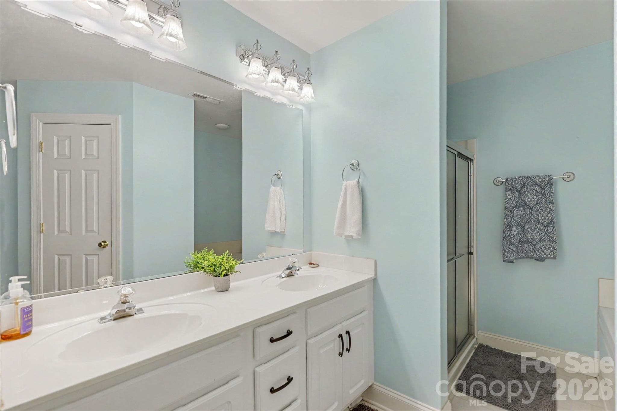 Single Family Residence at 8401 Shelley Mullis Road, Fort Mill, photo 32 of 40