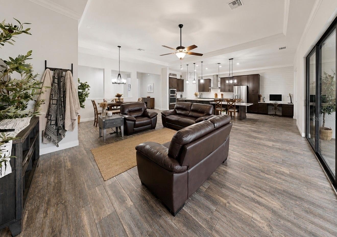 Single Family Residence at 13211 WILDFLOWER MEADOW DR, RIVERVIEW, photo 19 of 62