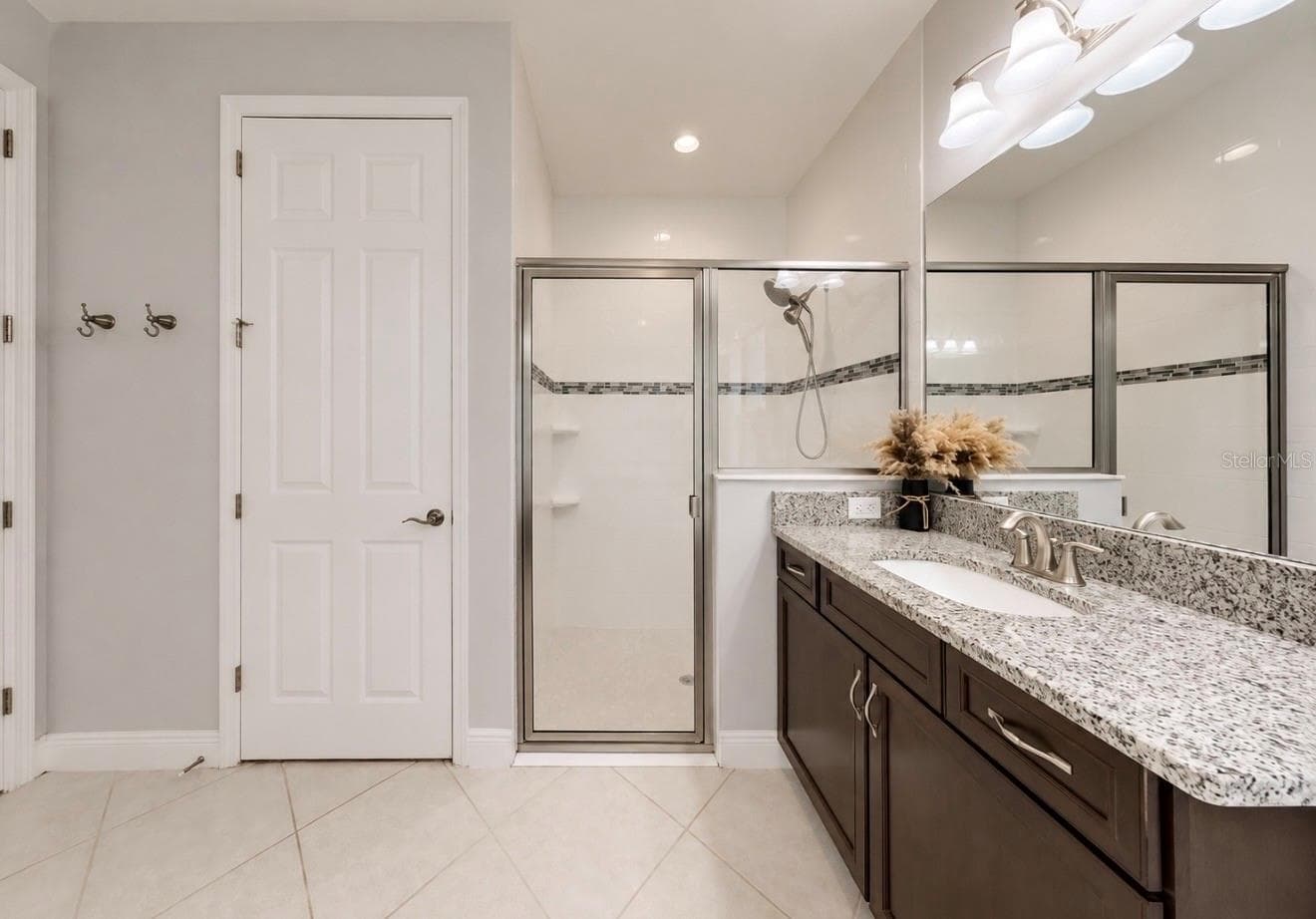 Single Family Residence at 13211 WILDFLOWER MEADOW DR, RIVERVIEW, photo 32 of 62