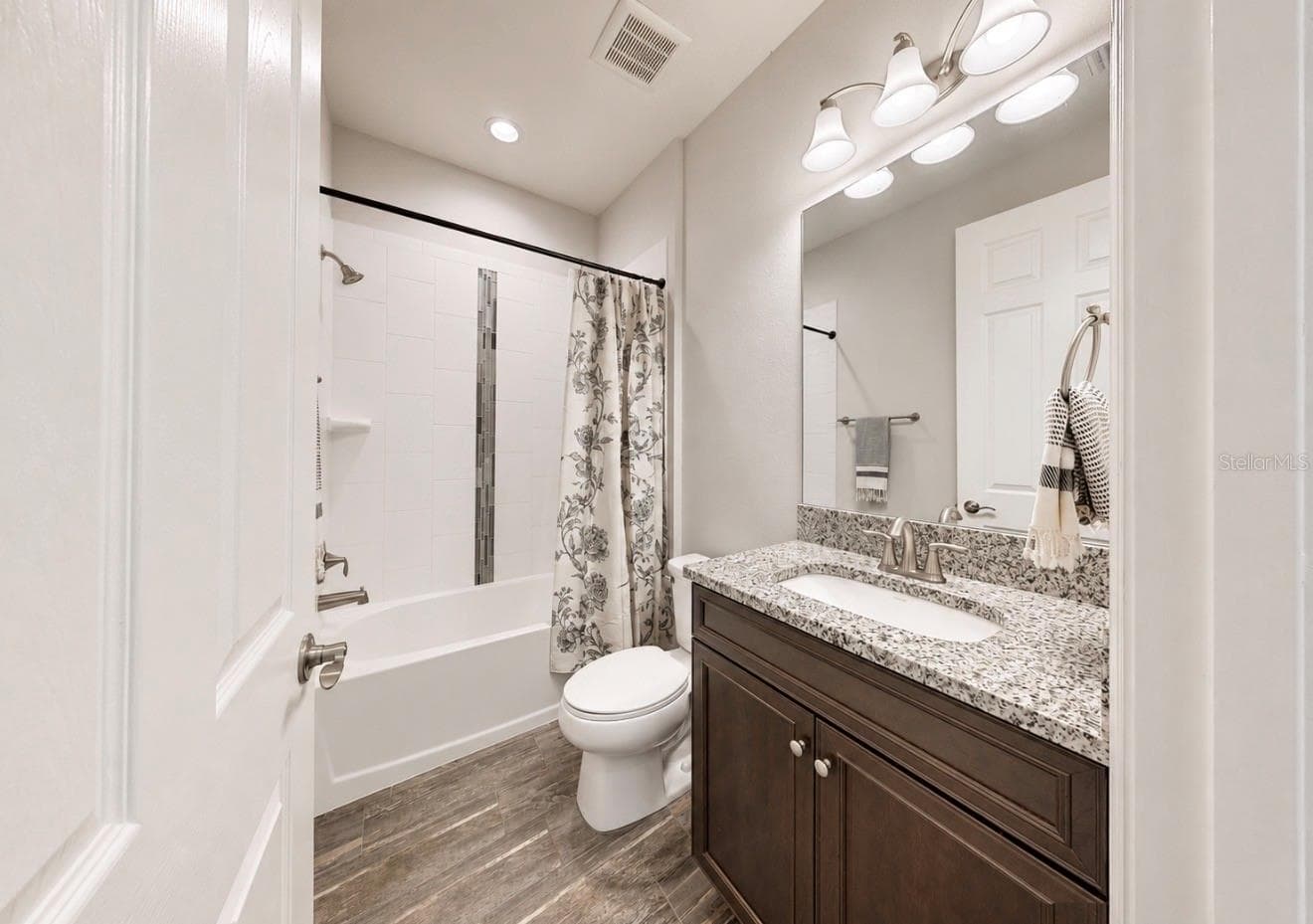 Single Family Residence at 13211 WILDFLOWER MEADOW DR, RIVERVIEW, photo 35 of 62