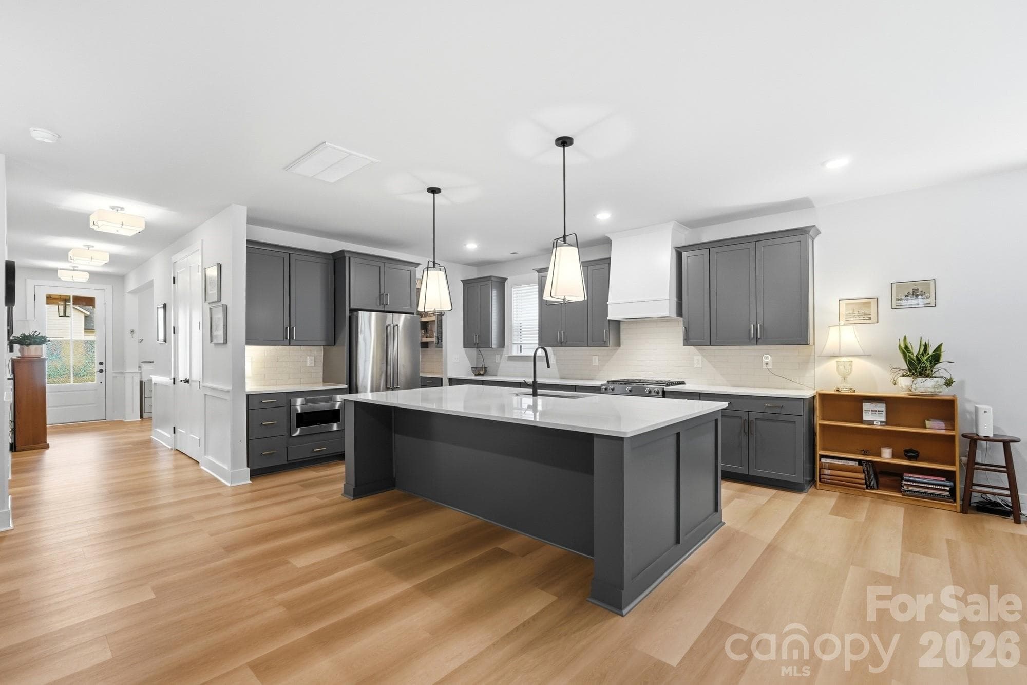 Single Family Residence at 3041 Kinger Lane, Matthews, photo 13 of 47