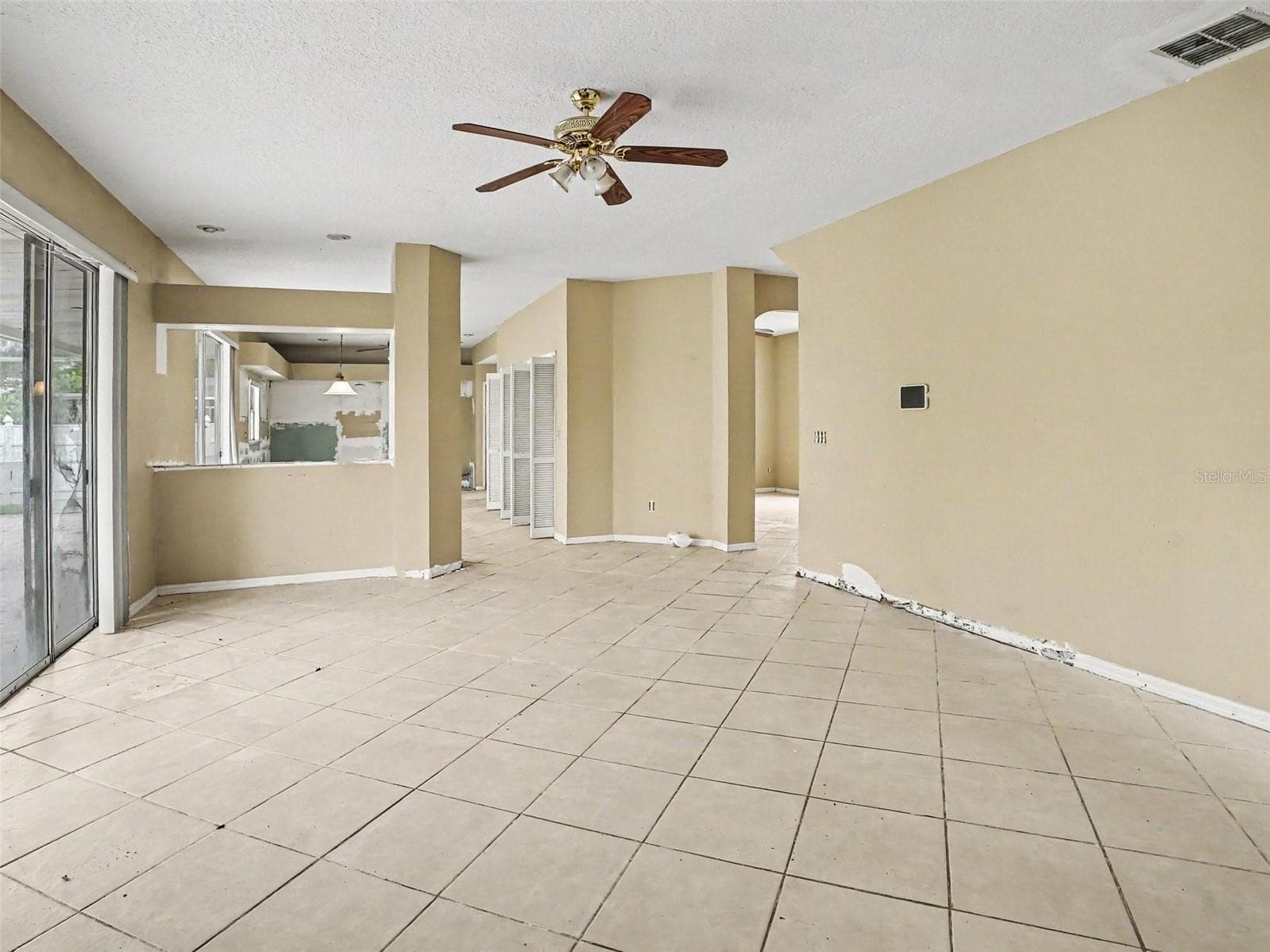 Single Family Residence at 1268 FOXFORREST CIR, APOPKA, photo 4 of 29