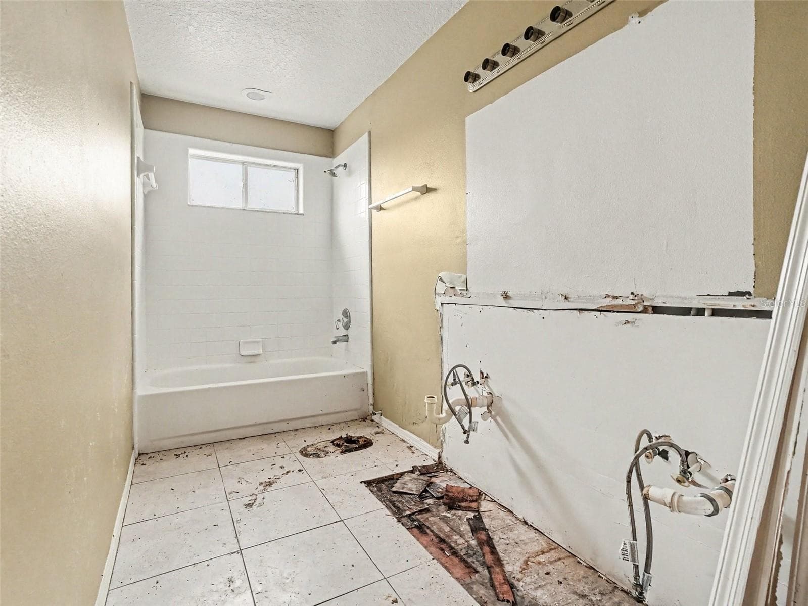 Single Family Residence at 1268 FOXFORREST CIR, APOPKA, photo 16 of 29