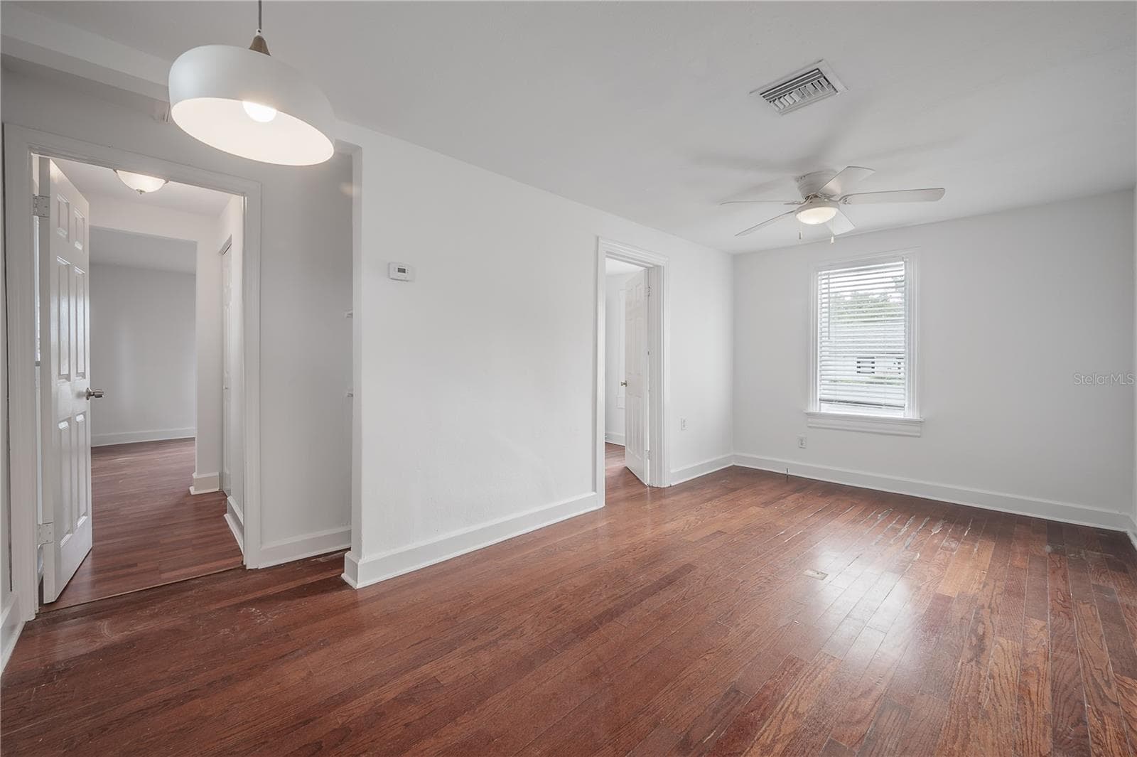 Single Family Residence at 405 E CAYUGA ST, TAMPA, photo 41 of 54