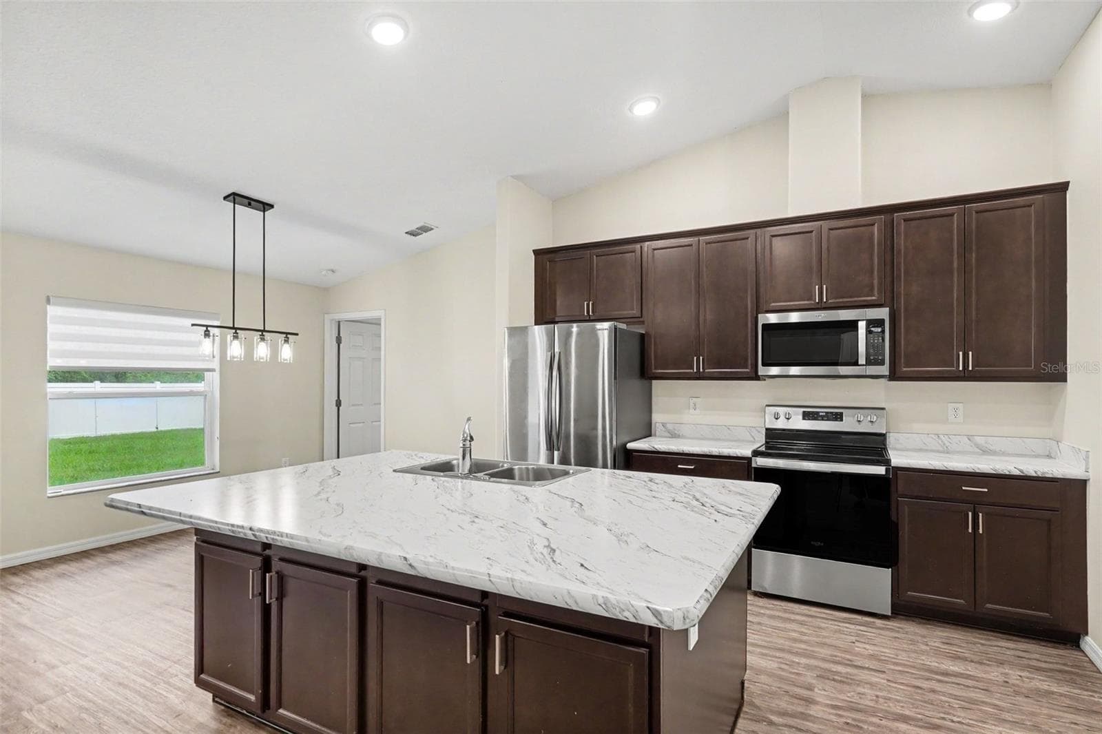 Single Family Residence at 427 SE FLAGLER RD, PALM BAY, photo 10 of 28